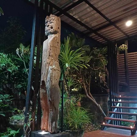 Chez Pom Hotell Chiang Mai Eksteriør bilde