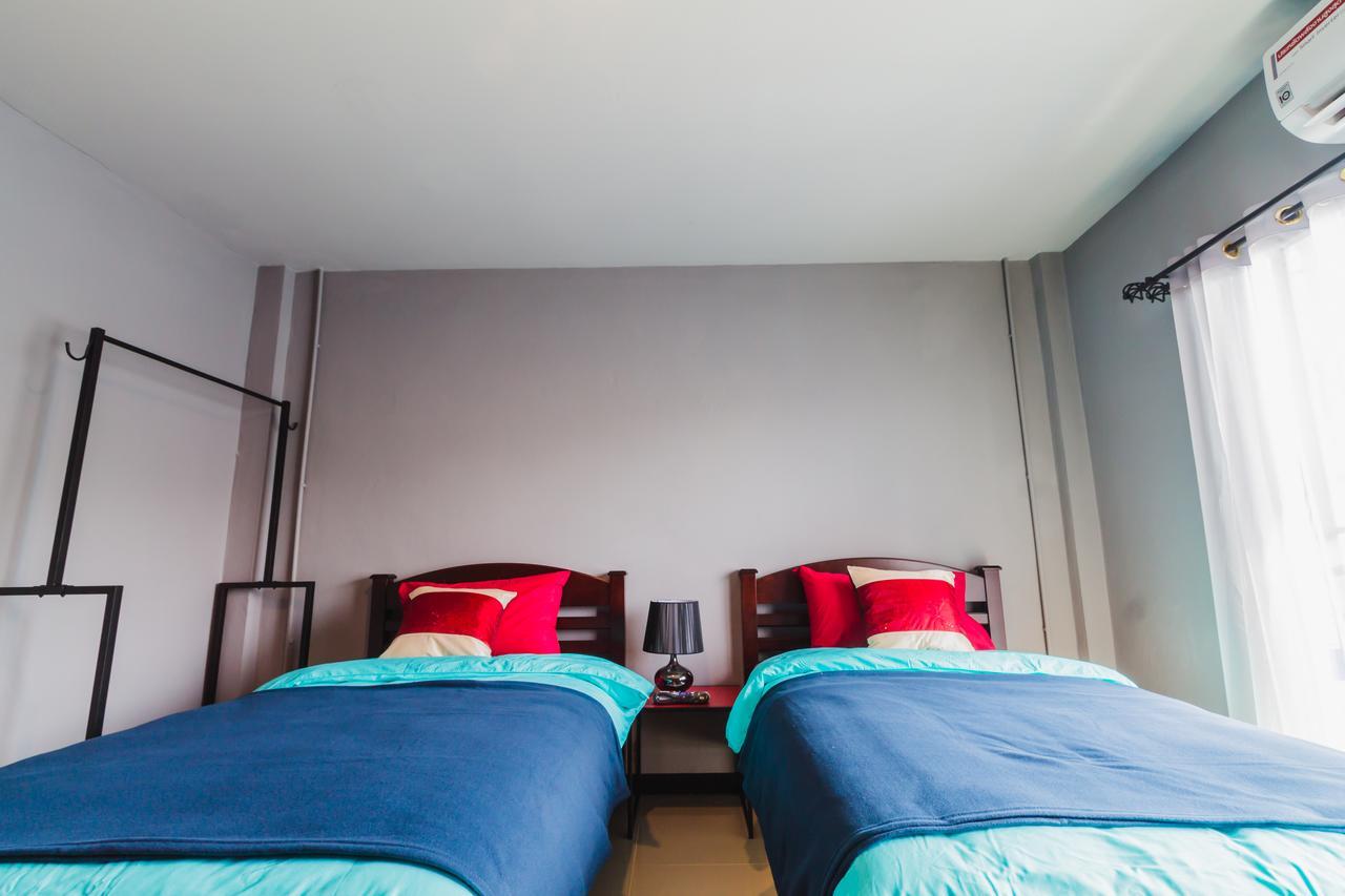 Chez Pom Hotell Chiang Mai Eksteriør bilde