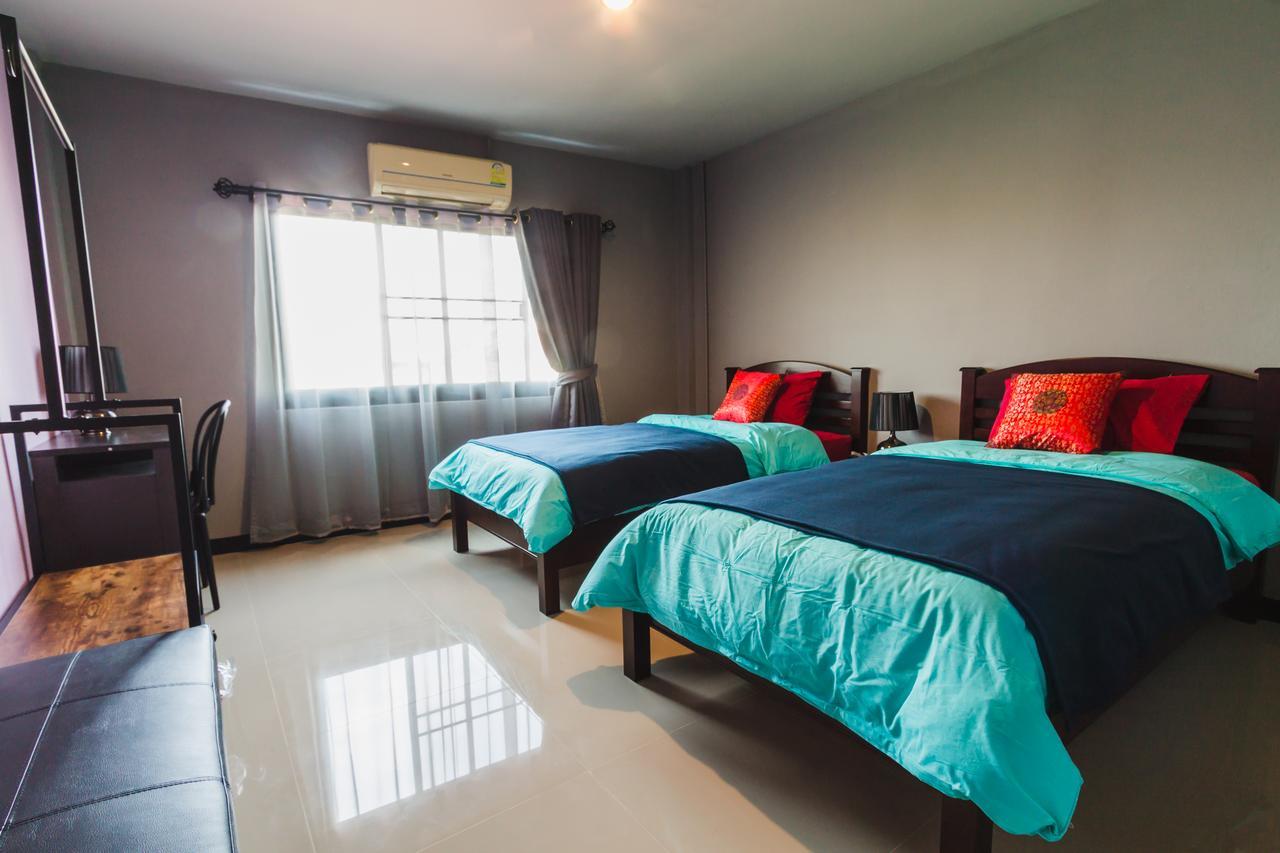 Chez Pom Hotell Chiang Mai Eksteriør bilde